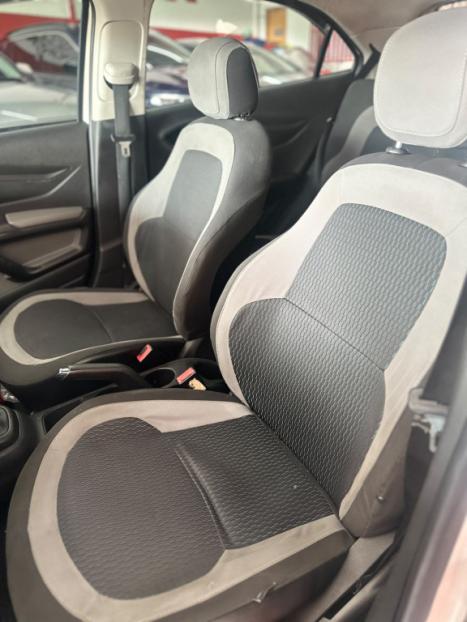 CHEVROLET Onix Hatch 1.0 4P FLEX LS, Foto 6