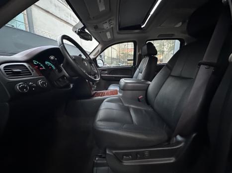CHEVROLET Suburban 5.3 V8 4P 4X4 LTZ AUTOM�TICO, Foto 17
