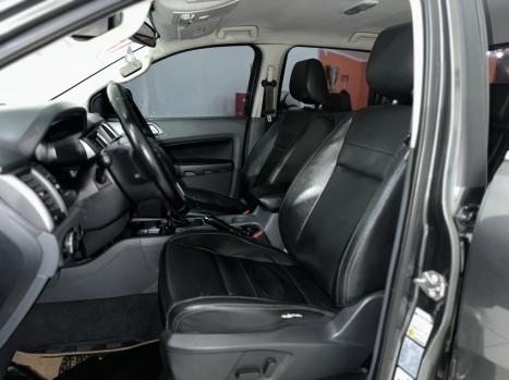 FORD Ranger 3.2 20V CABINE DUPLA 4X4 LIMITED PLUS TURBO DIESEL AUTOMÁTICO, Foto 7