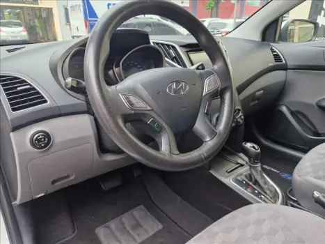 HYUNDAI HB 20 Sedan 1.6 16V 4P FLEX COMFORT PLUS AUTOM�TICO, Foto 8