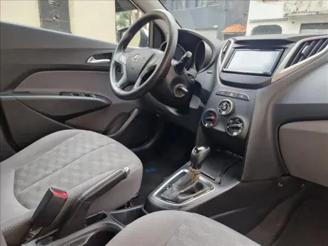 HYUNDAI HB 20 Sedan 1.6 16V 4P FLEX COMFORT PLUS AUTOM�TICO, Foto 12