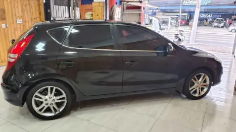 HYUNDAI I30 2.0 16V 4P AUTOM�TICO, Foto 2