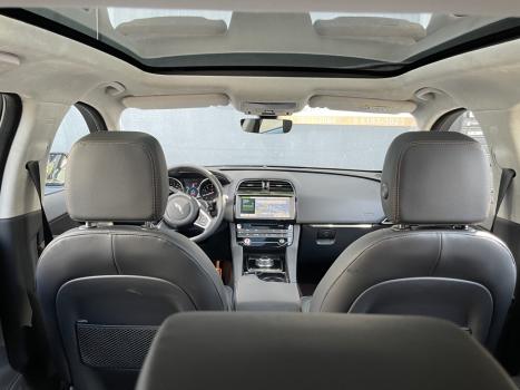 JAGUAR F-Pace 2.0 16V 4P AWD INGENIUM PRESTIGE TURBO AUTOMÁTICO, Foto 5 JAGUAR F-Pace 2.0 16V 4P AWD INGENIUM PRESTIGE TURBO AUTOMÁTICO, Foto 5