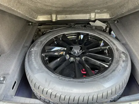 JAGUAR F-Pace 2.0 16V 4P AWD INGENIUM PRESTIGE TURBO AUTOMÁTICO, Foto 9 JAGUAR F-Pace 2.0 16V 4P AWD INGENIUM PRESTIGE TURBO AUTOMÁTICO, Foto 9