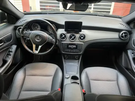 MERCEDES-BENZ GLA 200 1.6 16V 4P FLEX CGI ADVANCE TURBO AUTOMTICO, Foto 9