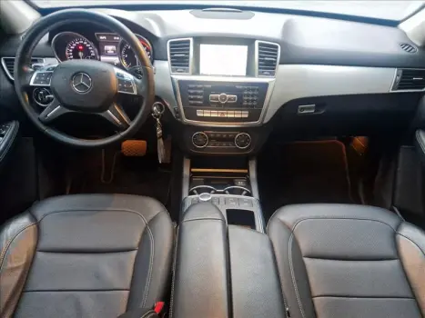 MERCEDES-BENZ ML 350 3.0 V6 4P SPORT BLUETEC TURBO DIESEL AUTOM�TICO, Foto 7