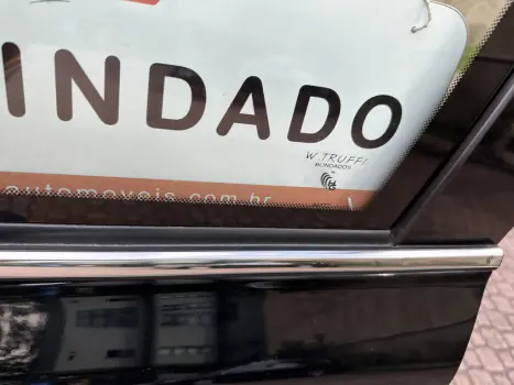 MITSUBISHI Outlander 3.0 V6 24V 4P GT 4X4 AUTOM�TICO, Foto 2