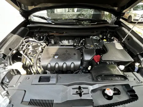 MITSUBISHI Outlander 2.0 16V 4P HPE AUTOMÁTICO, Foto 9 MITSUBISHI Outlander 2.0 16V 4P HPE AUTOMÁTICO, Foto 9