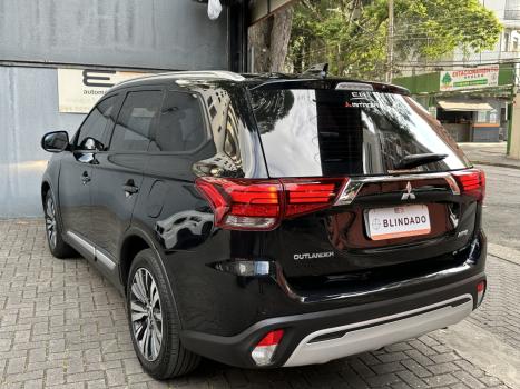 MITSUBISHI Outlander 2.0 16V 4P HPE AUTOMÁTICO, Foto 24 MITSUBISHI Outlander 2.0 16V 4P HPE AUTOMÁTICO, Foto 24