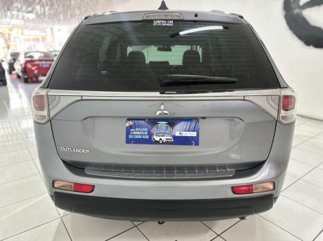 MITSUBISHI Outlander 2.0 16V 4P AUTOM�TICO, Foto 5