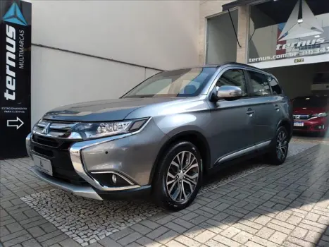 MITSUBISHI Outlander 2.0 16V 4P AUTOM�TICO, Foto 3
