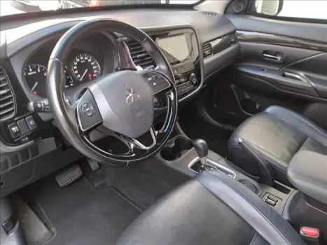 MITSUBISHI Outlander 2.0 16V 4P AUTOM�TICO, Foto 8