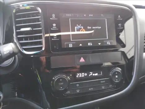 MITSUBISHI Outlander 2.0 16V 4P AUTOM�TICO, Foto 13