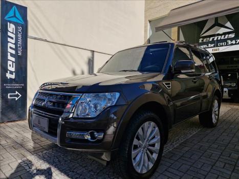 MITSUBISHI Pajero Full 3.2 16V 4P HPE 4X4 TURBO DIESEL INTERCOOLER AUTOM�TICO, Foto 3