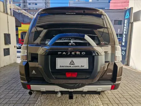 MITSUBISHI Pajero Full 3.2 16V 4P HPE 4X4 TURBO DIESEL INTERCOOLER AUTOM�TICO, Foto 5