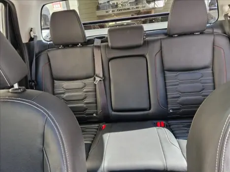 NISSAN Frontier 2.3 16V PRO4X CABINE DUPLA 4X4 BI-TURBO DIESEL AUTOM�TICO, Foto 11