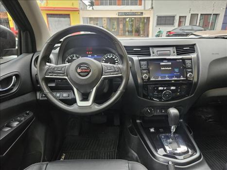 NISSAN Frontier 2.3 16V PRO4X CABINE DUPLA 4X4 BI-TURBO DIESEL AUTOM�TICO, Foto 7