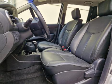 NISSAN Livina , Foto 10