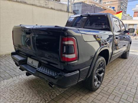 RAM 1500 5.7 V8 LIMITED NIGHT EDITION CABINE DUPLA 4X4 AUTOM�TICO, Foto 6