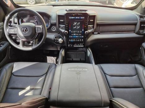RAM 1500 5.7 V8 LIMITED NIGHT EDITION CABINE DUPLA 4X4 AUTOM�TICO, Foto 7