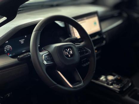 RAM Rampage 2.0 4P HURRICANE 4 TURBO R/T 4X4 AUTOMTICO, Foto 10