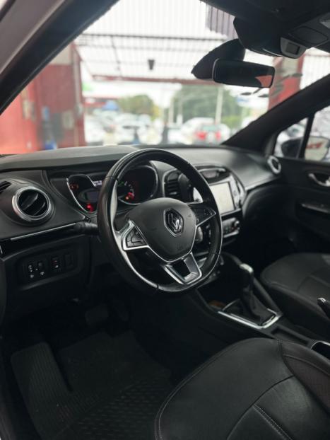 RENAULT Captur 1.3 16V 4P FLEX TCE ICONIC TURBO X-TRONIC AUTOM�TICO CVT, Foto 8