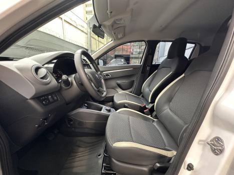 RENAULT Kwid 27 KW E-TECH INTENSE ELÉTRICO, Foto 6 RENAULT Kwid 27 KW E-TECH INTENSE ELÉTRICO, Foto 6
