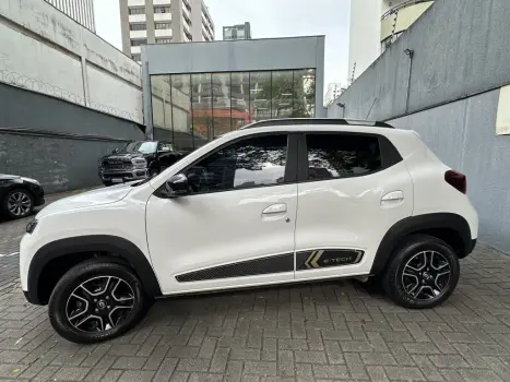 RENAULT Kwid 27 KW E-TECH INTENSE ELÉTRICO, Foto 7 RENAULT Kwid 27 KW E-TECH INTENSE ELÉTRICO, Foto 7