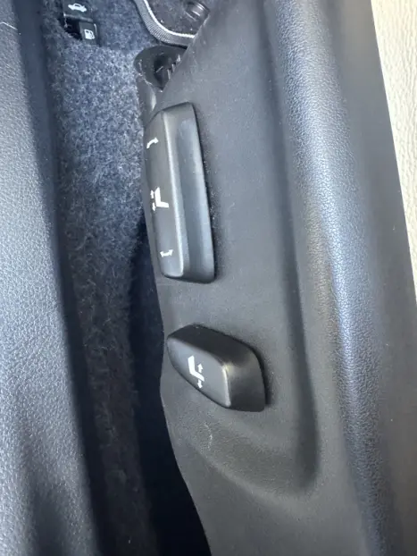 TOYOTA Corolla 2.0 16V 4P ALTIS FLEX AUTOMÁTICO, Foto 19 TOYOTA Corolla 2.0 16V 4P ALTIS FLEX AUTOMÁTICO, Foto 19