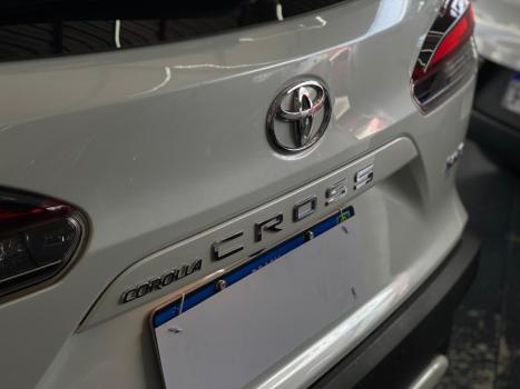 TOYOTA Corolla Cross 2.0 16V 4P FLEX VVT-IE XRE DIRECT SHIFT AUTOMTICO CVT, Foto 7