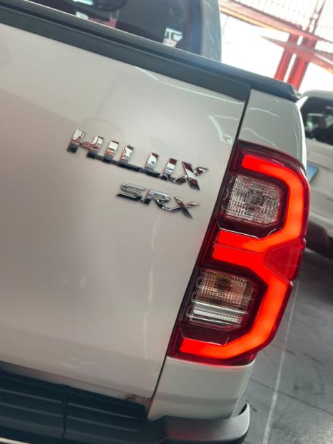 TOYOTA Hilux Caminhonete 2.8 16V SRX 4X4 DIESEL CABINE DUPLA AUTOMÁTICO, Foto 20