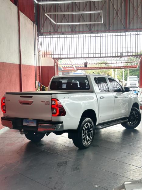 TOYOTA Hilux Caminhonete 2.8 16V SRX 4X4 DIESEL CABINE DUPLA AUTOMÁTICO, Foto 21