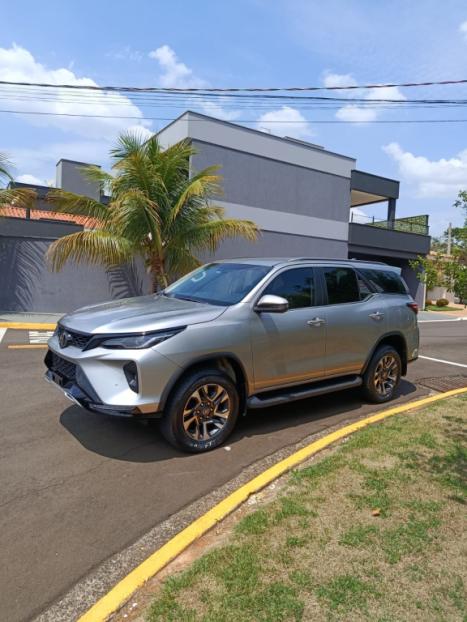 TOYOTA Hilux SW4 2.8 16V 4P SRX PLATINUM 4X4 7 LUGARES TURBO DIESEL AUTOMTICO, Foto 6
