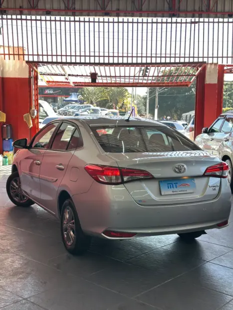 TOYOTA Yaris Sedan 1.5 16V 4P FLEX XL PLUS CONNECT MULTIDRIVE AUTOM�TICO CVT, Foto 10