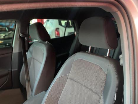 VOLKSWAGEN T-Cross 1.0 4P 200 TSI FLEX AUTOM�TICO, Foto 8
