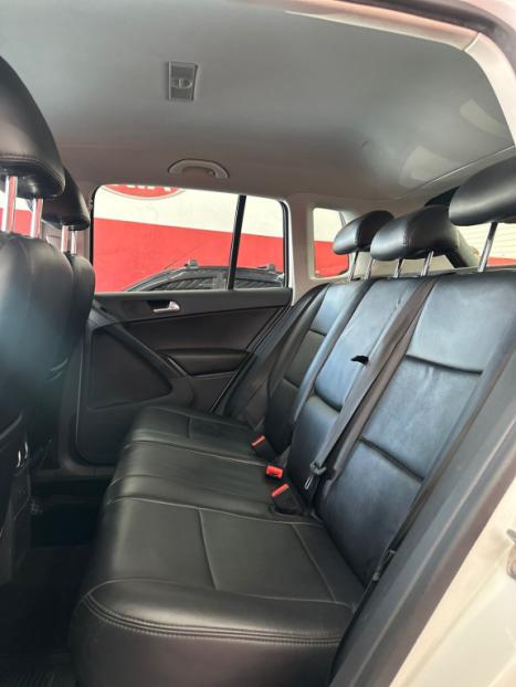 VOLKSWAGEN Tiguan 1.4 16V 4P TSI TURBO DSG AUTOM�TICO, Foto 8