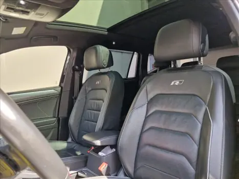 VOLKSWAGEN Tiguan 2.0 350 TSI TOTAL FLEX ALLSPACE R-LINE 4-MOTION TURBO AUTOM�TICO DSG, Foto 10