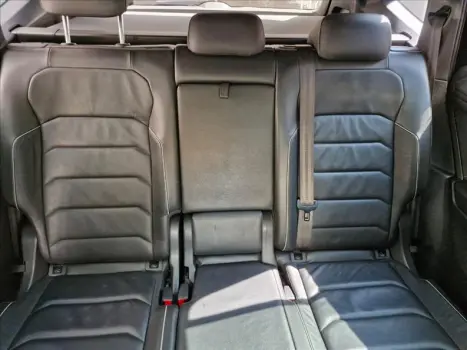 VOLKSWAGEN Tiguan 2.0 350 TSI TOTAL FLEX ALLSPACE R-LINE 4-MOTION TURBO AUTOM�TICO DSG, Foto 13