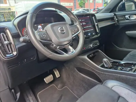 VOLVO XC40 2.0 16V 4P T5 TURBO R-DESIGN AWD GEARTRONIC AUTOM�TICO, Foto 8