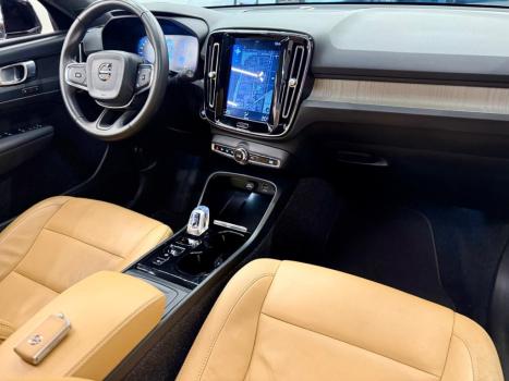 VOLVO XC40 2.0 16V 4P T4 TURBO INSCRIPTION GEARTRONIC AUTOMÁTICO, Foto 4