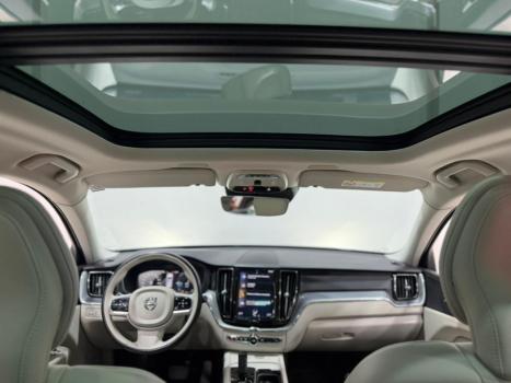 VOLVO XC60 2.0 16V 4P T8 HYBRID MOMENTUM AWD GEARTRONIC AUTOMÁTICO, Foto 6