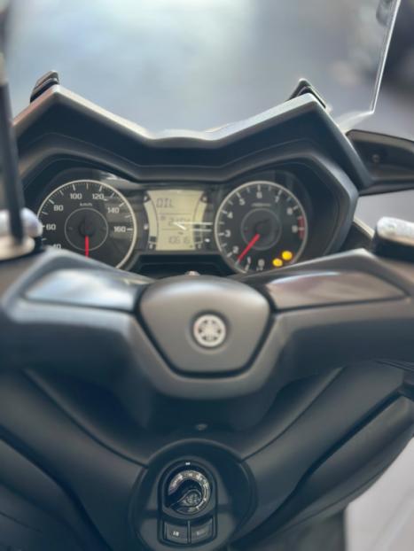 YAMAHA XMax 250 , Foto 5