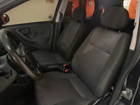 CHEVROLET Corsa Hatch 1.0 4P MAXX, Foto 7