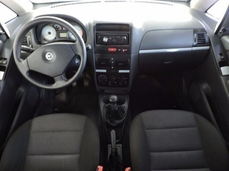 FIAT Idea 1.4 4P ELX FLEX, Foto 2