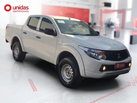 MITSUBISHI L 200 Triton , Foto 1