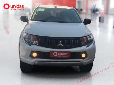 MITSUBISHI L 200 Triton , Foto 2