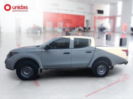 MITSUBISHI L 200 Triton , Foto 4