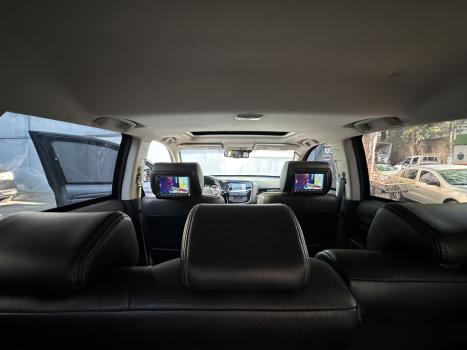 MITSUBISHI Outlander 3.0 V6 24V 4P GT 4X4 AUTOMTICO, Foto 3