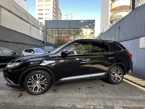 MITSUBISHI Outlander 3.0 V6 24V 4P GT 4X4 AUTOMTICO, Foto 14