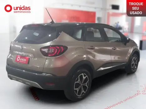 RENAULT Captur 1.3 16V 4P FLEX TCE ICONIC TURBO X-TRONIC AUTOMTICO CVT, Foto 7